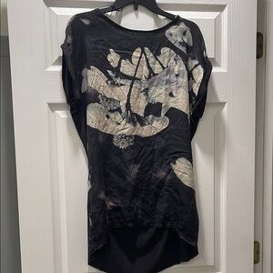 Black and Gray Asymmetrical Graphic Blouse